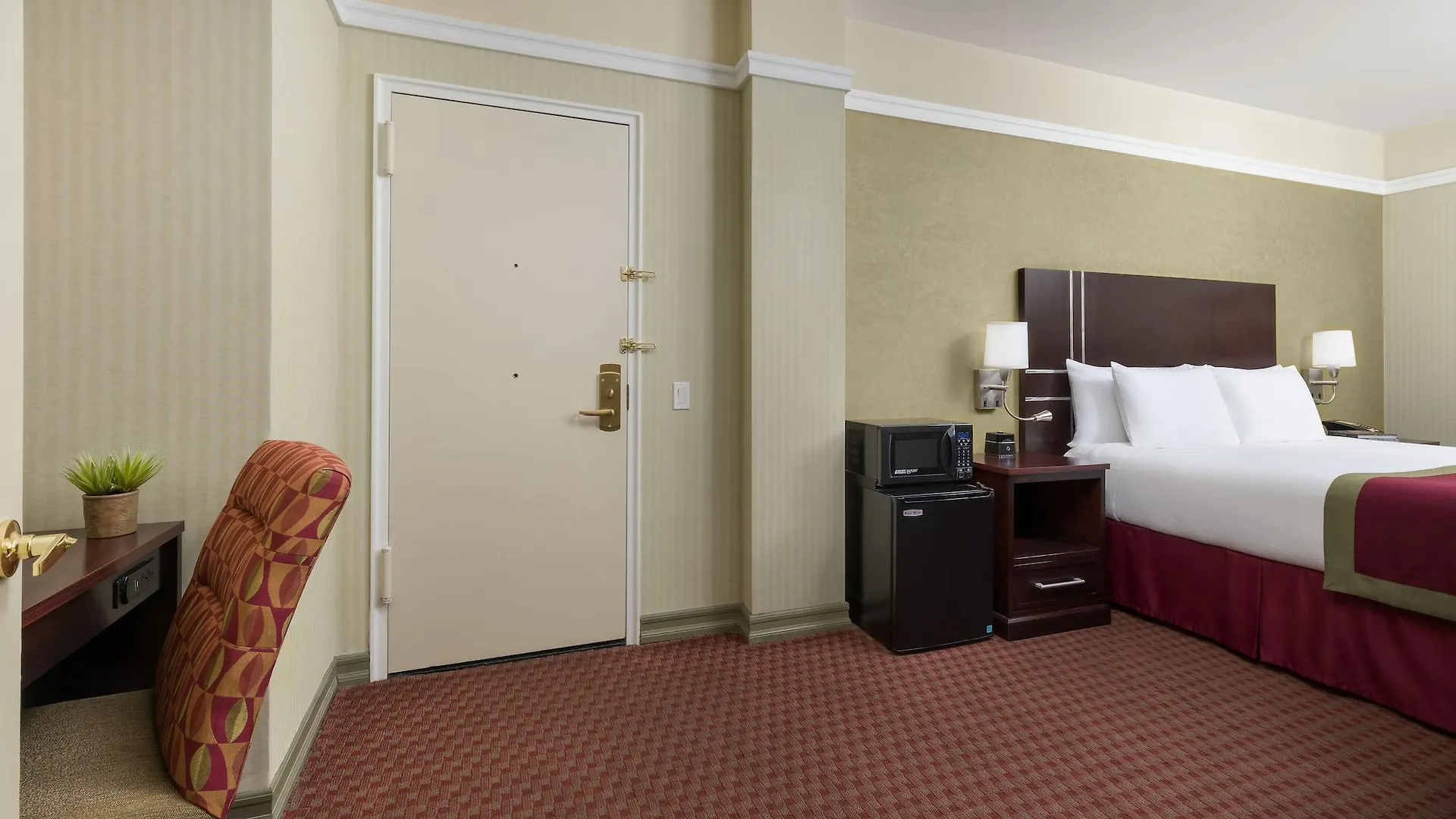 The Hotel At Times Square New York Apartment