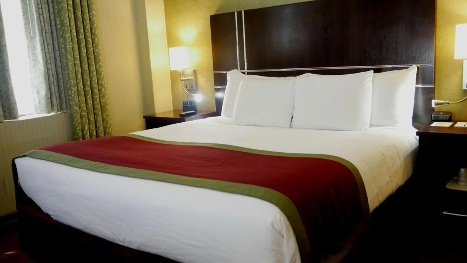 The Hotel At Times Square New York Apartment